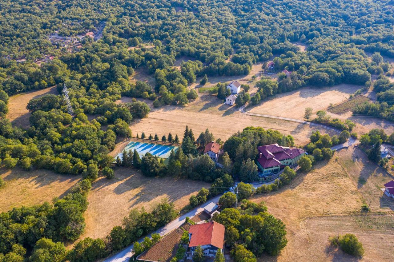 Holiday Resort Zlatni Dol Mostar Goranci Exterior photo