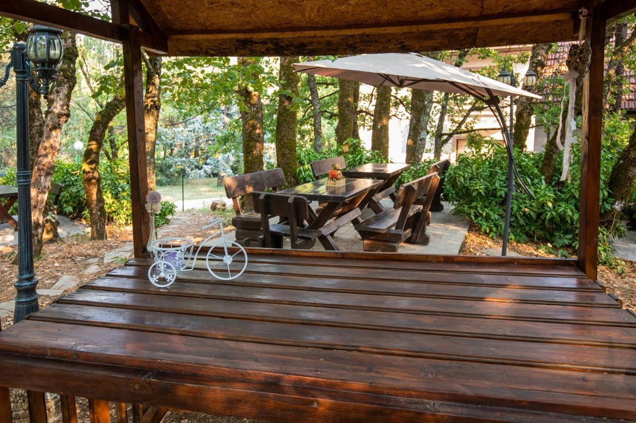 Holiday Resort Zlatni Dol Mostar Goranci Exterior photo