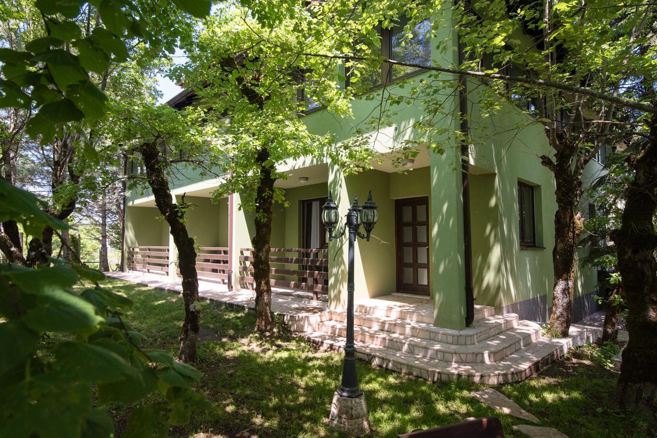 Holiday Resort Zlatni Dol Mostar Goranci Exterior photo